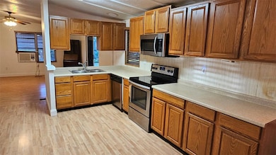 525 Mill Run Dr, New Smyrna Beach, FL 32168 - photo 4