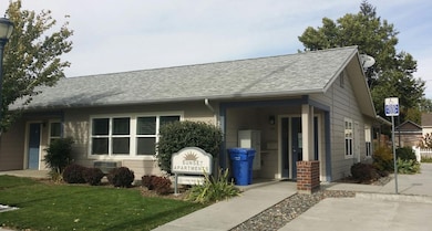 425 E Currant St, Athena, OR 97813 - photo 5