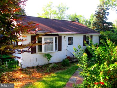 72 Sunset Hill Rd, Boyertown, PA 19512 - photo 2