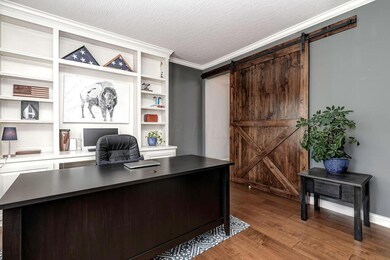 8010 Eric Ct, Lewis Center, OH 43035 - photo 7