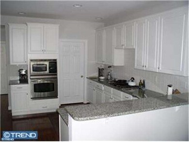 107 Sagewood Dr unit 49, Malvern, PA 19355 - photo 2