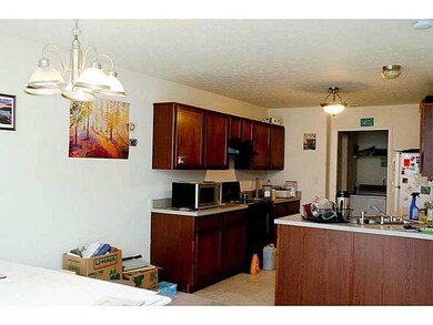 2603 Fraiser Fir Dr, Greenwood, IN 46143 - photo 6