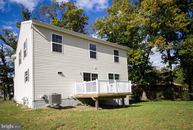 1015 Wampler Rd, Middle River, MD 21220 - photo 3