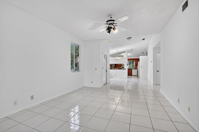 6780 Via Regina unit 4, Boca Raton, FL 33433 - photo 7