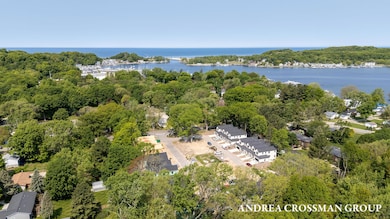 82-web-or-mls-1997-n-shorewood-unit-1
