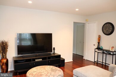 15639 Ambiance Dr, North Potomac, MD 20878 - photo 4