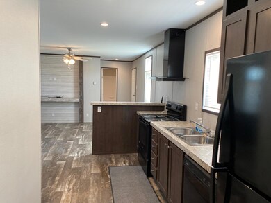 1108 Ridgeview Cir, Granbury, TX 76048 - photo 5