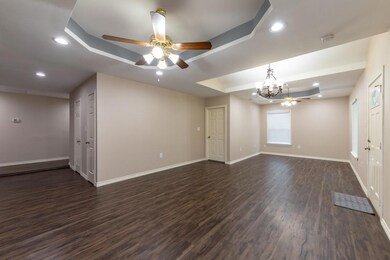 1237 Clarice St, Grand Prairie, TX 75051 - photo 5