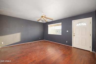 3714 W Echo Ln, Phoenix, AZ 85051 - photo 7