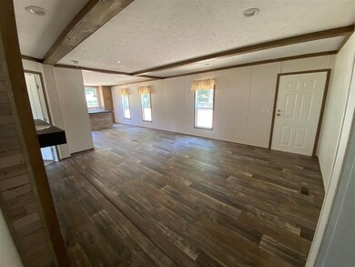 2115 Walkers Chapel Rd, Adolphus, KY 42120 - photo 7