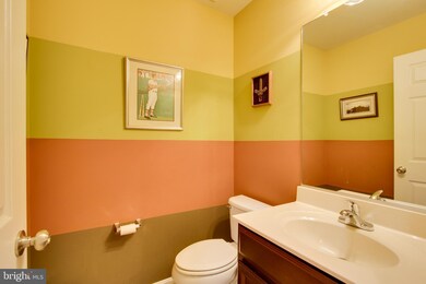 1702 Jennifer Meadows Ct, Severn, MD 21144 - photo 2