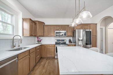 2670 Avalon Woods Ct, Portage, MI 49024 - photo 5