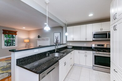 504 Watertown St unit 2, Newtonville, MA 02460 - photo 6