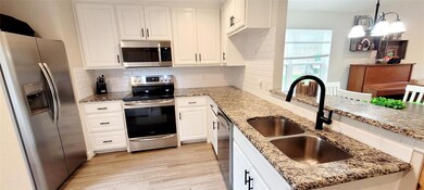 1112 W Day St, Denison, TX 75020 - photo 3