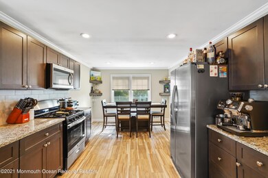 33 Myrtle Ave, Long Branch, NJ 07740 - photo 6