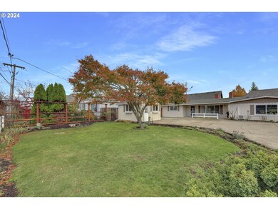 3325 Gilham Rd, Eugene, OR 97408 - photo 2