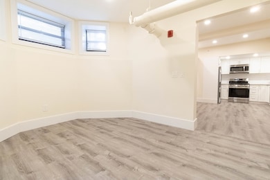 25 Peterborough St unit 31, Boston, MA 02215 - photo 4