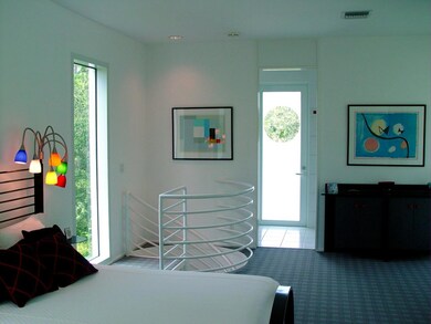 Guest bedroom/loft