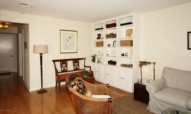 54 Cheshire Square, Little Silver, NJ 07739 - photo 6