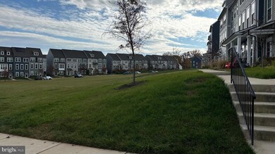 1720 Autumn Maple Leaf Dr, Dumfries, VA 22026 - photo 2