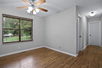 220 Bauer Ln, Maryville, IL 62062 - photo 6