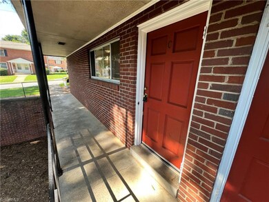 1606 W Northwest Blvd unit C, Winston-Salem, NC 27104 - photo 2
