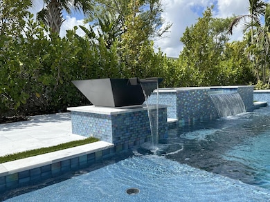 9148 Coral Isles Cir unit {Lot 13}, Palm Beach Gardens, FL 33412 - photo 6