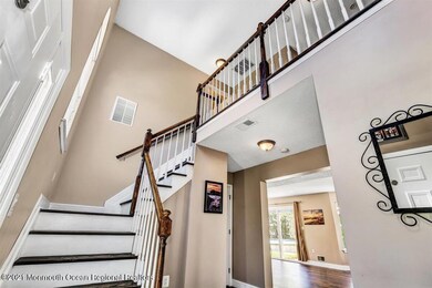 71 Holly Tree Ln, Toms River, NJ 08753 - photo 4