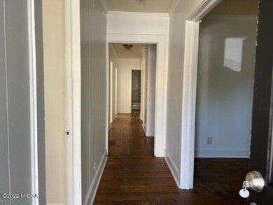 3120Napierhall2
