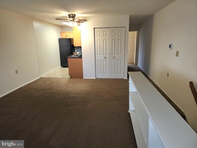 76 Lark Cir, York, PA 17404 - photo 6