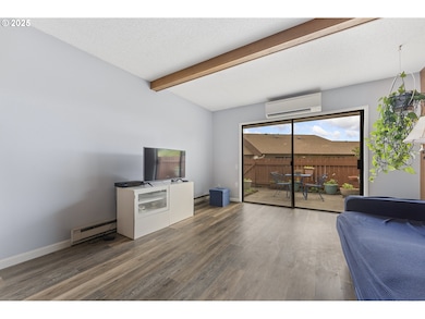 11530 SW Majestic Ln unit 2, Portland, OR 97224 - photo 6