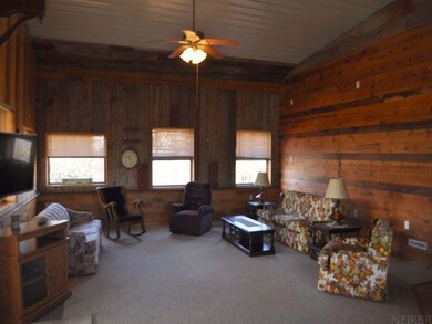 34998 Crystal Rd, Strawberry Point, IA 52076 - photo 5