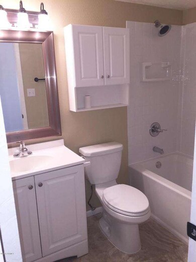 Full bath photo