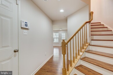 6884 Tasker Falls, Elkridge, MD 21075 - photo 3