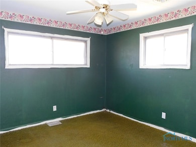 22934 W Hellwig Rd, Genoa, OH 43430 - photo 4