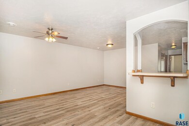 421 9th Ave, Brandon, SD 57005 - photo 5