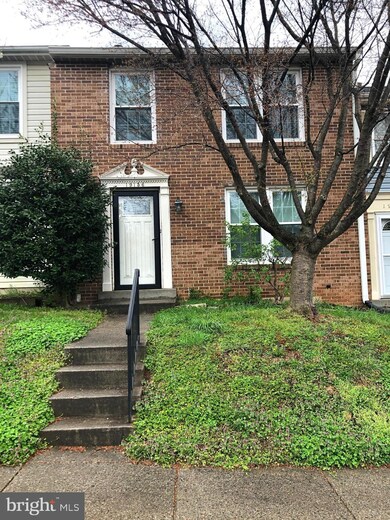 19156 Partridge Wood Dr, Germantown, MD 20874 - photo 2