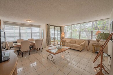2761 Taft St unit 204, Hollywood, FL 33020 - photo 2