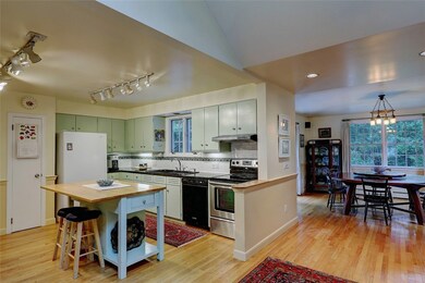 331 New Meadow Rd, Barrington, RI 02806 - photo 3