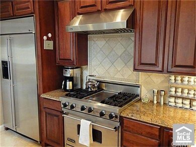 Gourmet Kitchen!