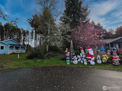 130 Glover Ct NE, Ocean Shores, WA 98569 - photo 4