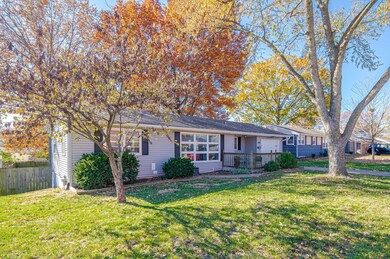1-web-or-mls-1606-highridge-cir