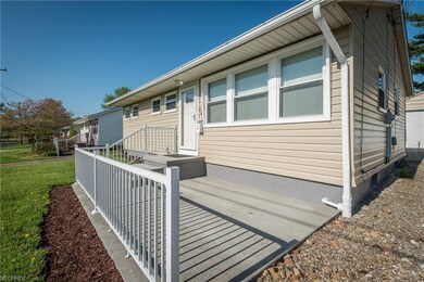 New patio and aluminum railing
