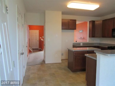 46390 Shining Willow Ln, Lexington Park, MD 20653 - photo 4