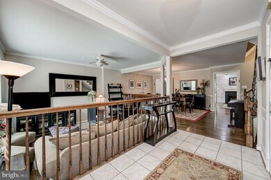 10933 Brewer House Rd, Rockville, MD 20852 - photo 4