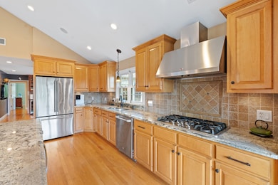 373 Prospect St, Wethersfield, CT 06109 - photo 6