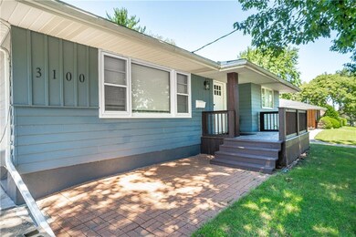 3100 E 26th St, Des Moines, IA 50317 - photo 2