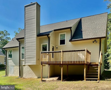 966 Lake Heritage Dr, Ruther Glen, VA 22546 - photo 2