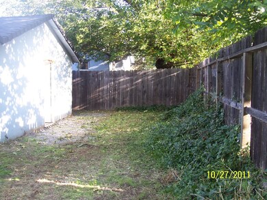 Backyard of unit 2 (411