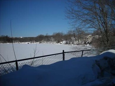 209 Riverview Ave unit 30, Auburndale, MA 02466 - photo 2